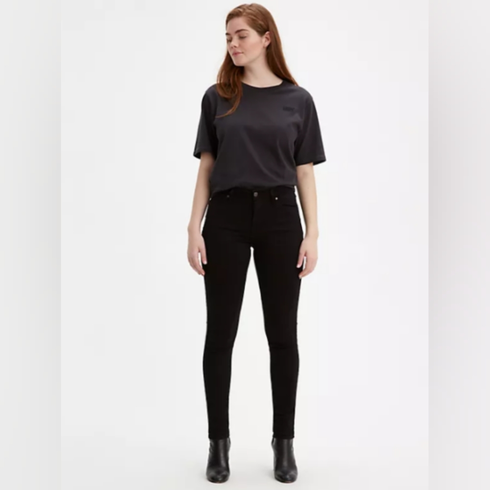 Levi's 711 Skinny Women's Jeans, size 27